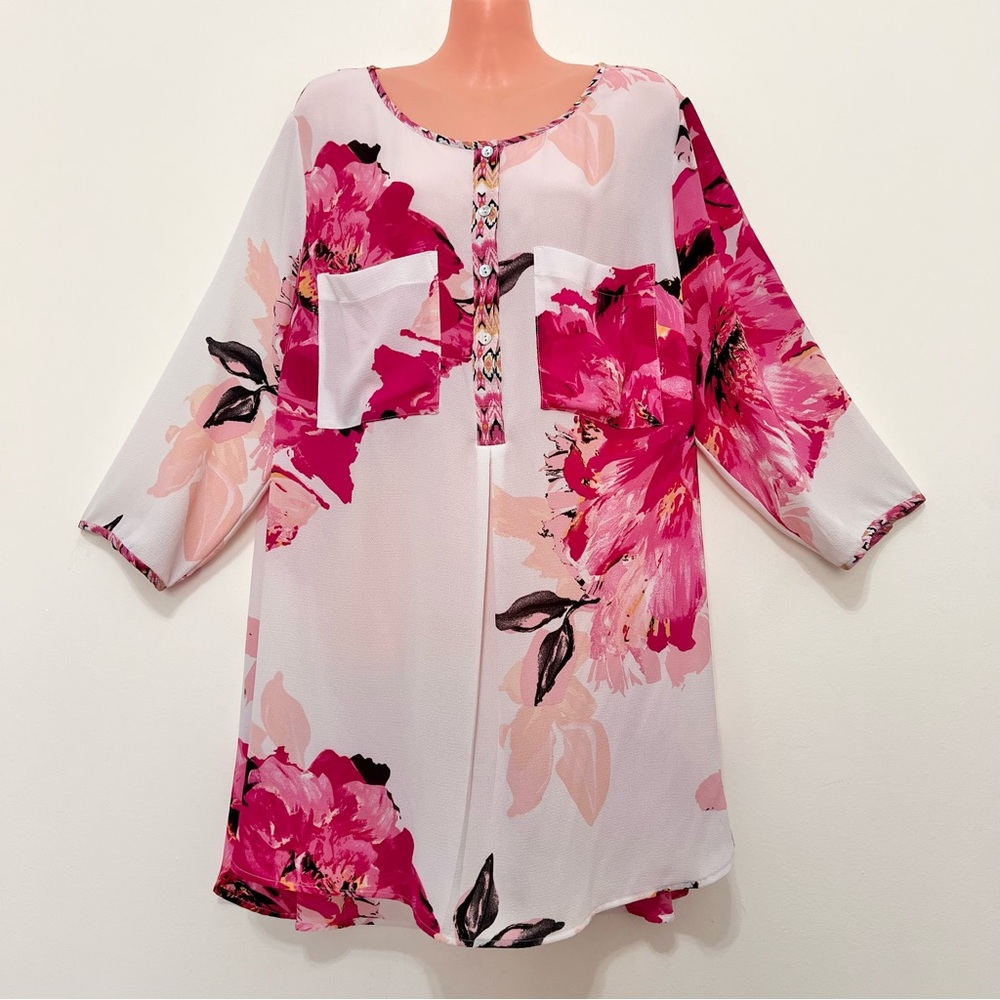 Fig and Flower Anthropologie Floral Partial Button Blouse Top Boho Resortwear